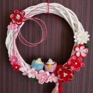 つまみ細工でお雛飾りのリースを作ってみよう!